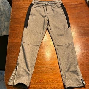 OshGosh Boys size 8 sweat pants